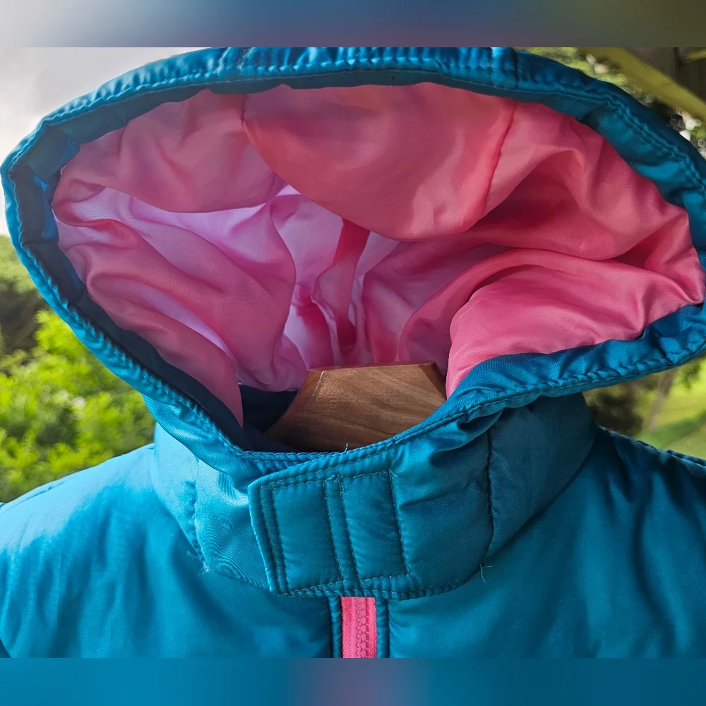 Liberty Value Puffer Jacket With Hood - Picture 3 of 5